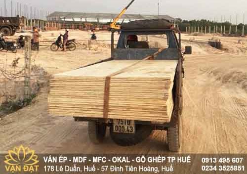 go-van-ep-khu-cong-nghiep-phu-da-hue