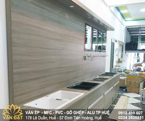 van-mfc-du-an-showroom-gach-men-tai-hue