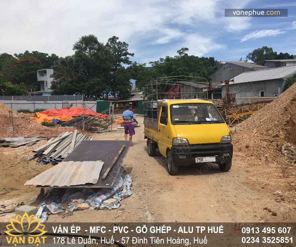 nha-phan-phoi-van-ep-phim-coppha-khu-biet-thu-hue
